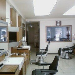 Photo taken at Recep&#39;s Barber Shop by by rcp&#39;s on 11/5/2014