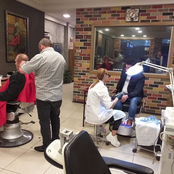 Photo taken at Recep&#39;s Barber Shop by by rcp&#39;s on 10/10/2019
