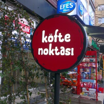 Foto tirada no(a) Köfte Noktası por Elif Z. em 2/2/2013