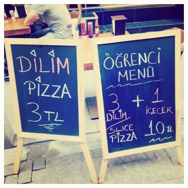 รูปภาพถ่ายที่ The City&#39;s Pizza โดย Tunç İpek U. เมื่อ 4/25/2014
