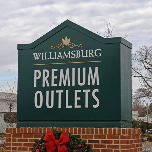 Retencion Máxima mensaje Williamsburg Premium Outlets - Centro comercial de descuentos