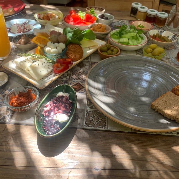 8/28/2021 tarihinde Ahmet c.ziyaretçi tarafından Bumba Breakfast Club'de çekilen fotoğraf
