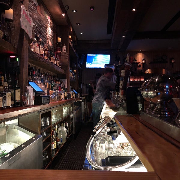 9/20/2018にMandar M.がAlfie&#39;s Bar &amp; Kitchenで撮った写真