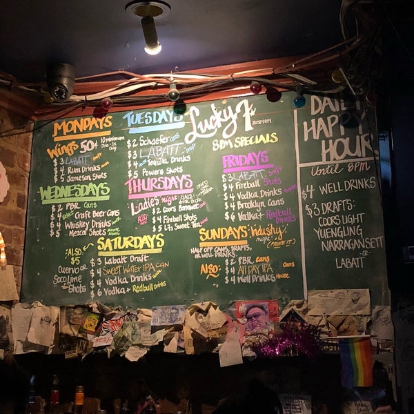 6/22/2018에 Mandar M.님이 Lucky 7 Tavern에서 찍은 사진