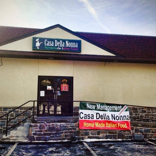 รูปภาพถ่ายที่ Casa Della Nonna Italian Restaurant โดย Casa Della N. เมื่อ 2/11/2014