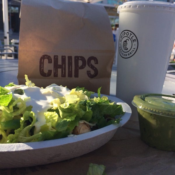 Chipotle Mexican Grill Sunnybrook York Mills 13 tips