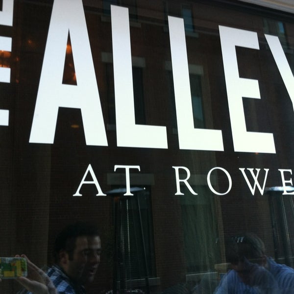 The Alley Bar At Rowes Wharf Bar in Downtown Boston