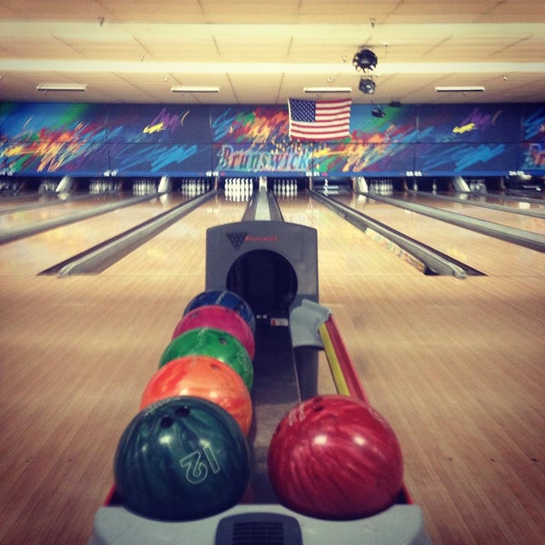 Brunswick Zone Via Linda Lanes (Now Closed) Via Linda Corridor