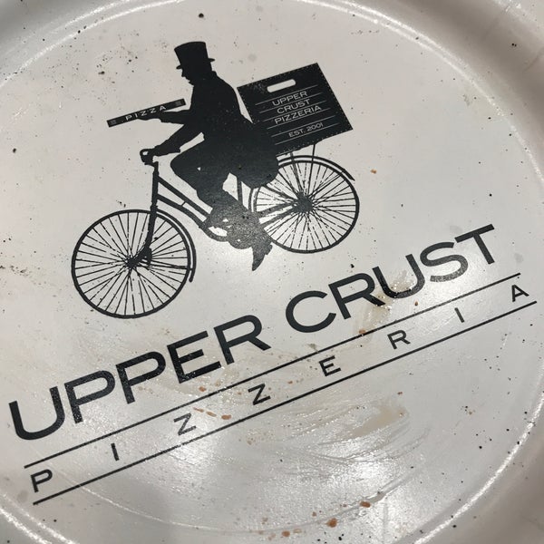 Снимок сделан в Upper Crust Pizzeria пользователем George Z. 4/4/2018