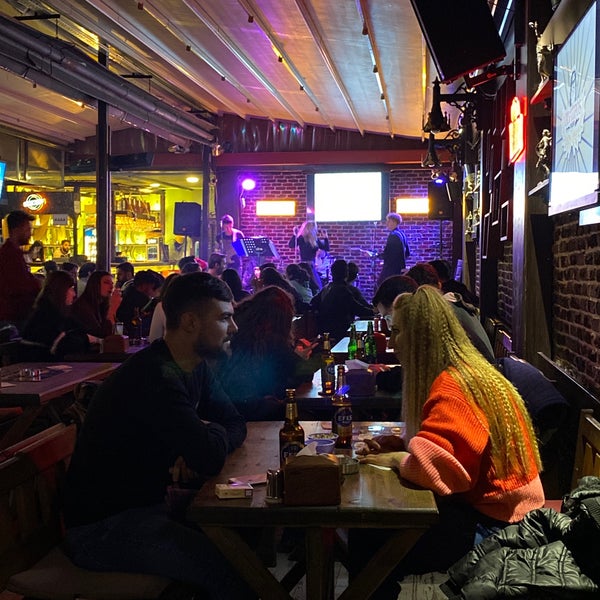 1/8/2020 tarihinde Ylcn B.ziyaretçi tarafından Olympos Cafe &amp; Bar'de çekilen fotoğraf