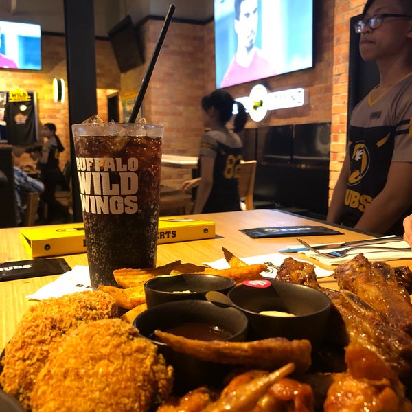Buffalo Wild Wings - Wings Joint in Thảo Điền