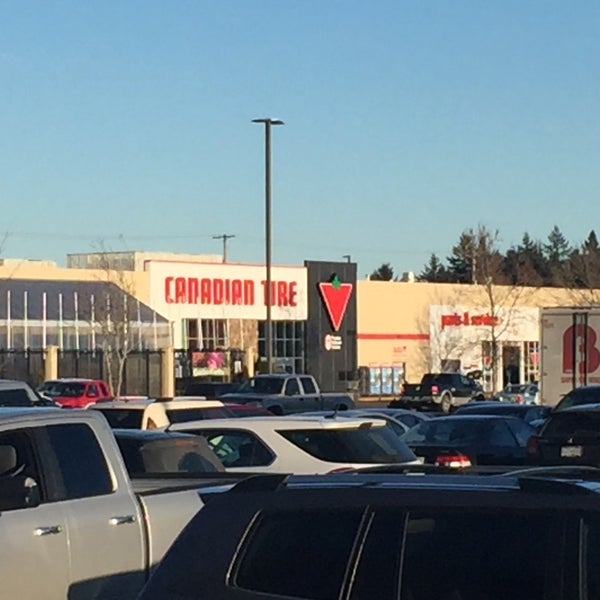 Canadian Tire Auto Service Centre Automotive Repair Shop in Victoria