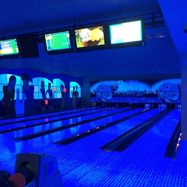 Parque Infantil & Fiestas de Aniversario - Bowling Center Blanes