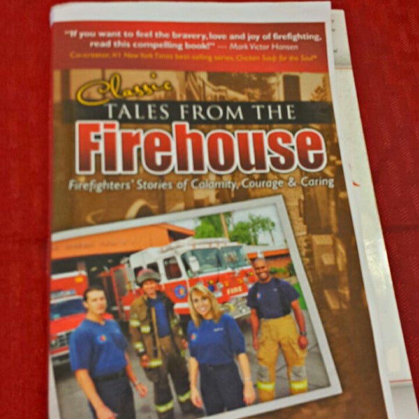 5/4/2014 tarihinde Eric N.ziyaretçi tarafından Hall of Flame Fire Museum and the National Firefighting Hall of Heroes'de çekilen fotoğraf