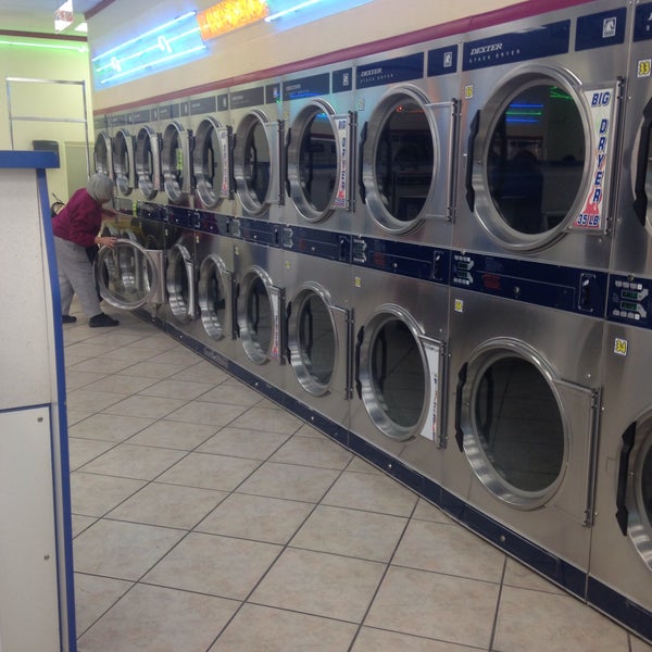 Coinless Laundry Structure