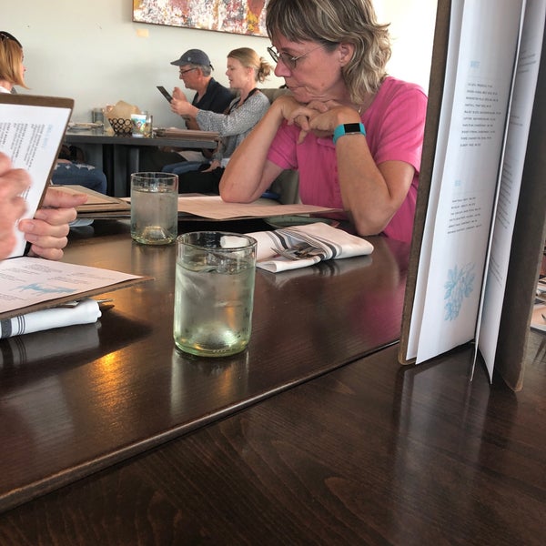 Photo taken at Downriggers Restaurant by Ruth N. on 7/21/2018