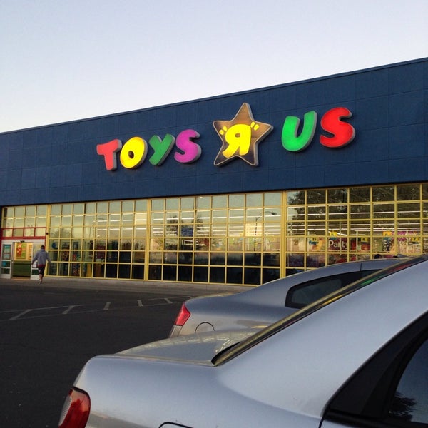 Toys R Us Now Closed Toy In