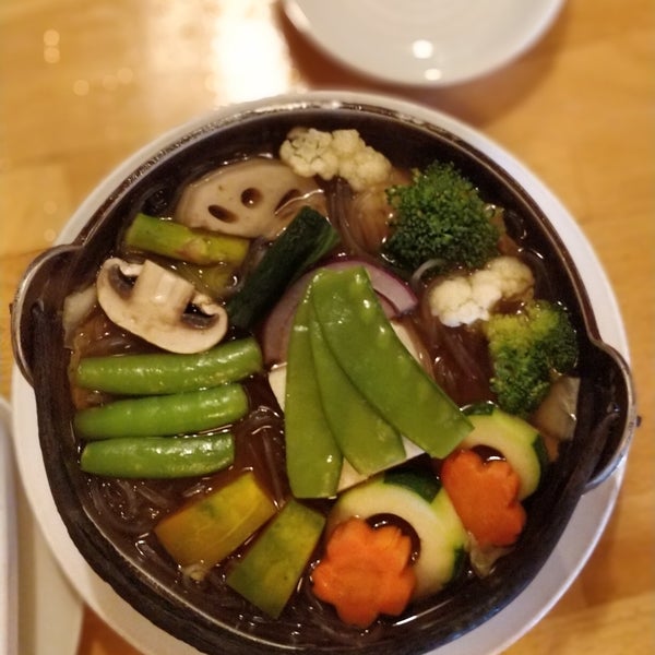 Das Foto wurde bei Cha-Ya Vegetarian Japanese Restaurant von Zia S. am 9/15/2018 aufgenommen