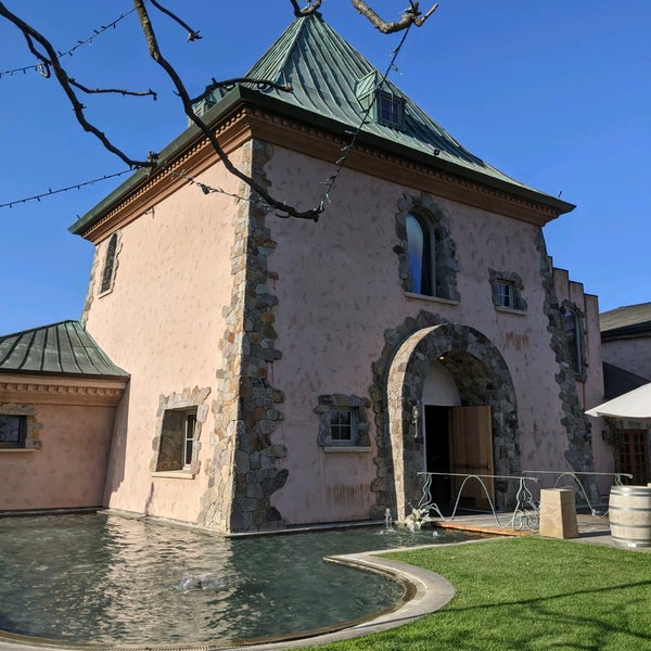 3/8/2021 tarihinde Zia S.ziyaretçi tarafından Peju Province Winery'de çekilen fotoğraf