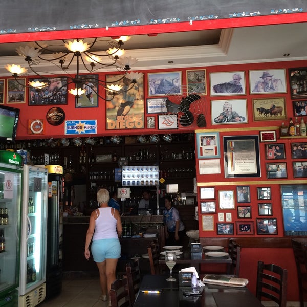 2/7/2015 tarihinde Gustavo L.ziyaretçi tarafından Bar do Argentino'de çekilen fotoğraf