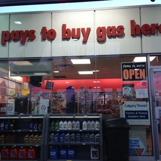 Canadian Tire Somerset Calgary, AB