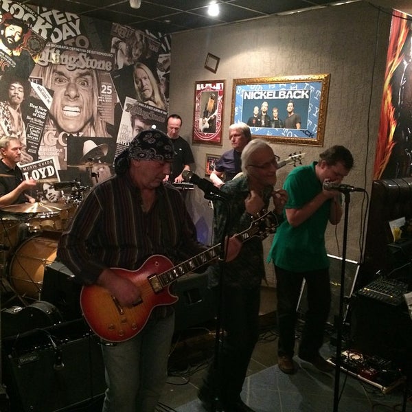 รูปภาพถ่ายที่ Rock-Pub โดย Sasha F. เมื่อ 11/15/2014