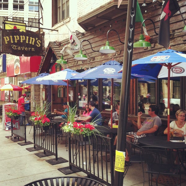 รูปภาพถ่ายที่ Pippin&#39;s Tavern โดย Pippin&#39;s Tavern เมื่อ 5/2/2014