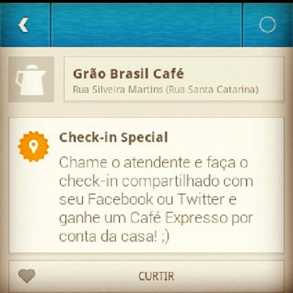Foto tirada no(a) Grão Brasil Café por Cler O. em 9/27/2012