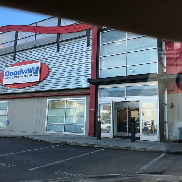 Goodwill SoMa San Francisco, CA