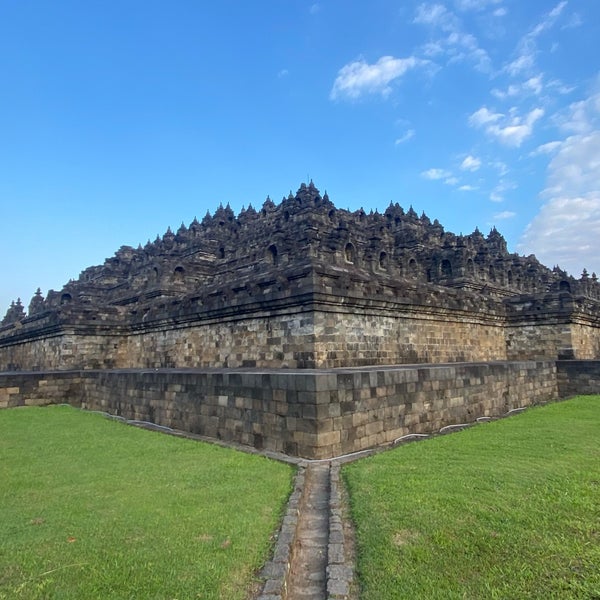 Photo taken at Borobudur Temple by Riann G. on 5/18/2023