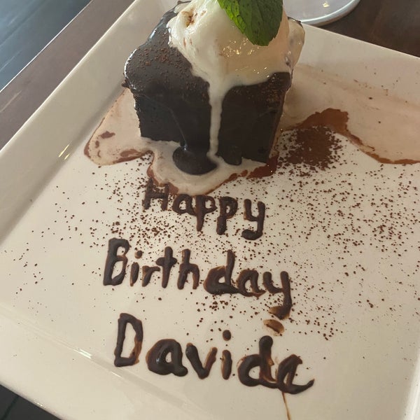 Photos at Dallas Restaurant & Bar Singapore River 23 tips