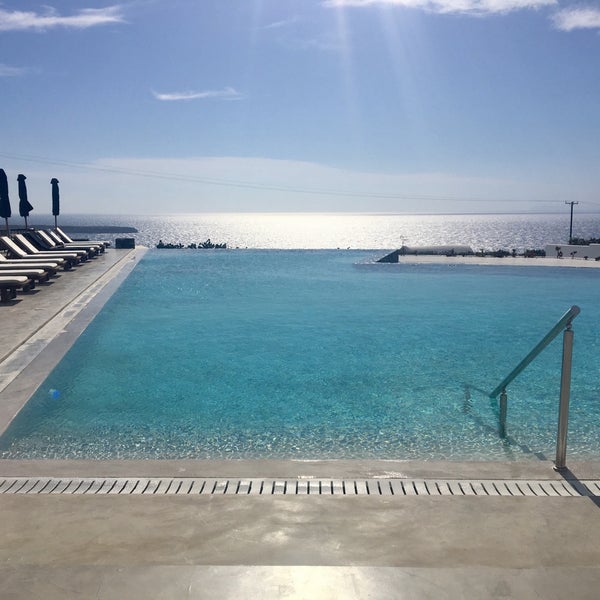 6/2/2018にRiann G.がSanto Maris Oia Luxury Suites and Spa in Santoriniで撮った写真