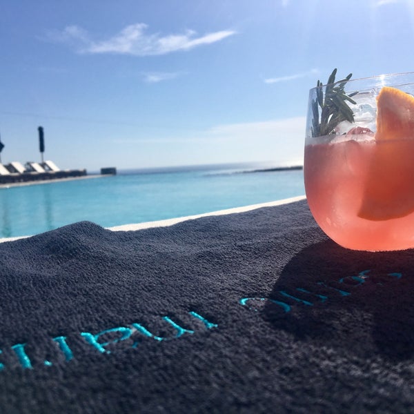 6/2/2018にRiann G.がSanto Maris Oia Luxury Suites and Spa in Santoriniで撮った写真