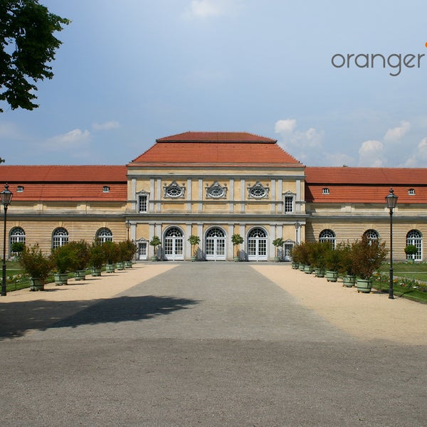 Foto tirada no(a) Große Orangerie am Schloss Charlottenburg por Große Orangerie am Schloss Charlottenburg em 2/19/2015