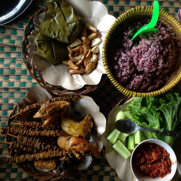 Photos At Rm Sangkan Hurip Punclut Bandung Jawa Barat