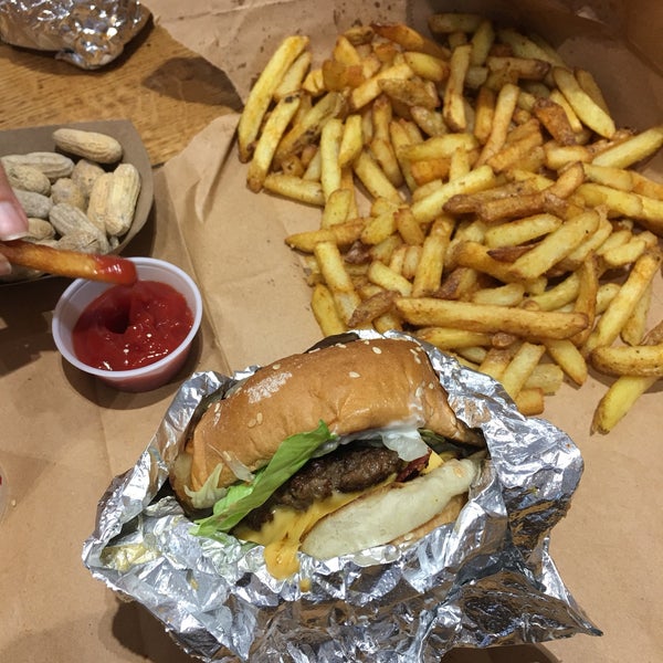 Photo taken at Five Guys by M. Z. on 9/30/2017