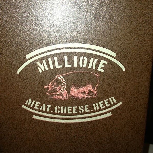 9/11/2013 tarihinde Stephen P.ziyaretçi tarafından Millioke Meat. Cheese. Beer.'de çekilen fotoğraf