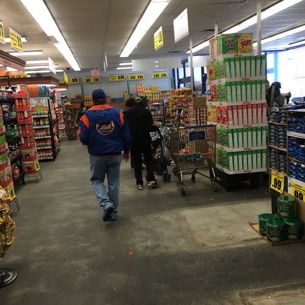 Junior's Food Outlets BedfordStuyvesant 994/1014 Myrtle Ave