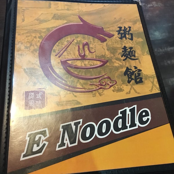 Foto diambil di E Noodle Cafe oleh Dennis F. pada 5/28/2017