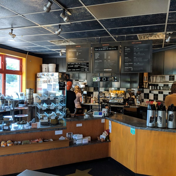 9/12/2018 tarihinde Brett L.ziyaretçi tarafından Lemonjello&#39;s Coffee'de çekilen fotoğraf