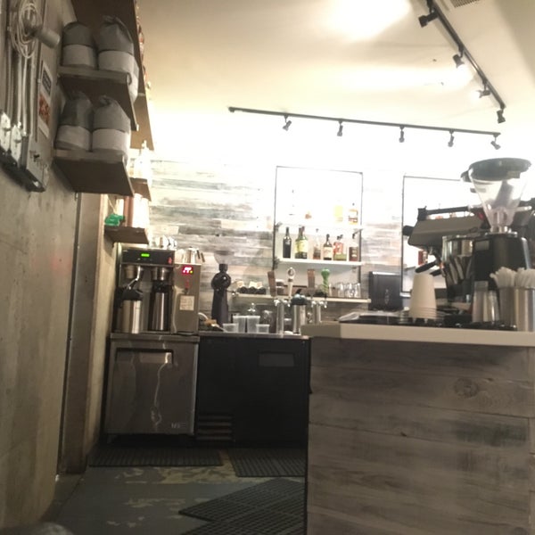 9/8/2016에 Brett L.님이 Condesa Coffee에서 찍은 사진