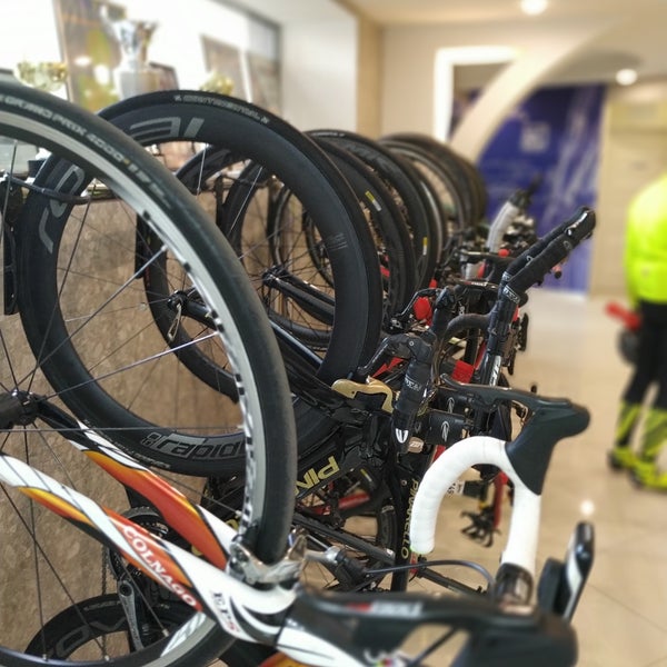 Триатлон центр. Триатлон центр. Триатлон центр. Триатлон центр лужники. Триатлон центр в крылатском.