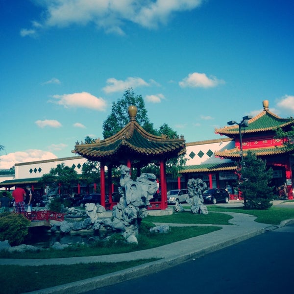 Photos at Mississauga Chinese Centre Shopping Plaza in Mississauga, ON