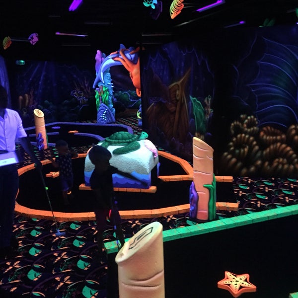 photos at glowgolf - varvik-diekman - 1 tip from 29 visitors
