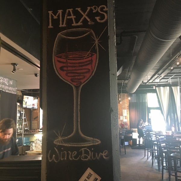 Photo taken at MAX&#39;s Wine Dive Austin by Shanna on 10/29/2015