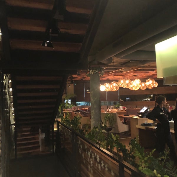 Foto diambil di KOYA asian restaurant&amp;bar oleh Valentina pada 12/25/2018