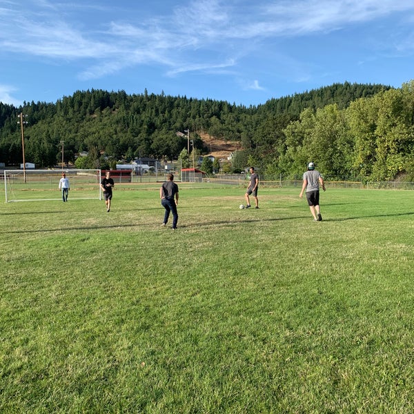 Columbia High School White Salmon, WA