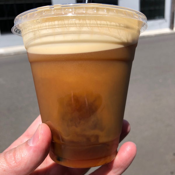 6/16/2018にEli T.がCoava Coffee Roasters | Public Brew Bar &amp; Roasteryで撮った写真