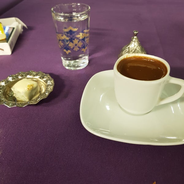 Das Foto wurde bei Melita Şark Sofrası Cafe &amp; Restaurant von Ayse Y. am 5/22/2018 aufgenommen