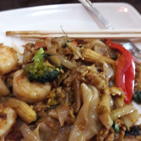 Drunken noodles were great. A small hole in the wall restaurant but the food it's tasty! Service is quick.